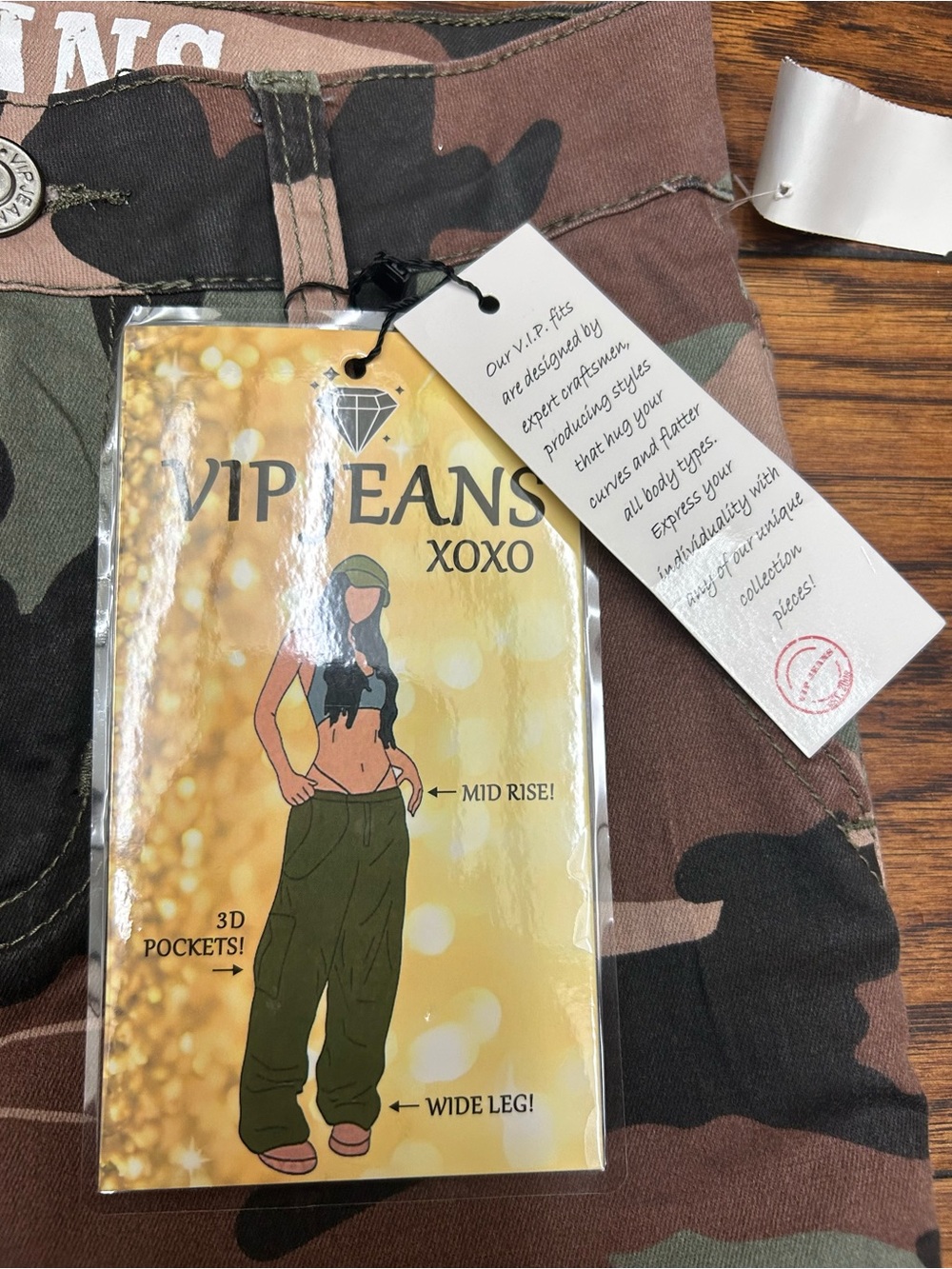 VIP Camouflage Cargo Pants in Green and Brown - Picture 4 of 9